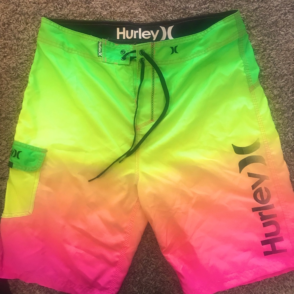 Men’s Hurley board shorts